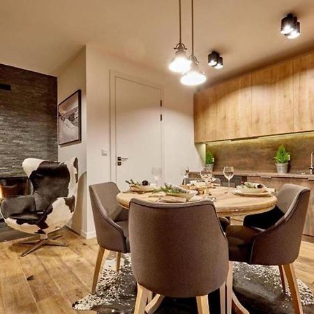 Apartamenty Pod Giewontem Gawra - Piekny Apartament Z Tarasem, Sauna I Jacuzzi W Cenie Pobytu - 5 Min Pieszo Do Krupowek Zakopane Zewnętrze zdjęcie